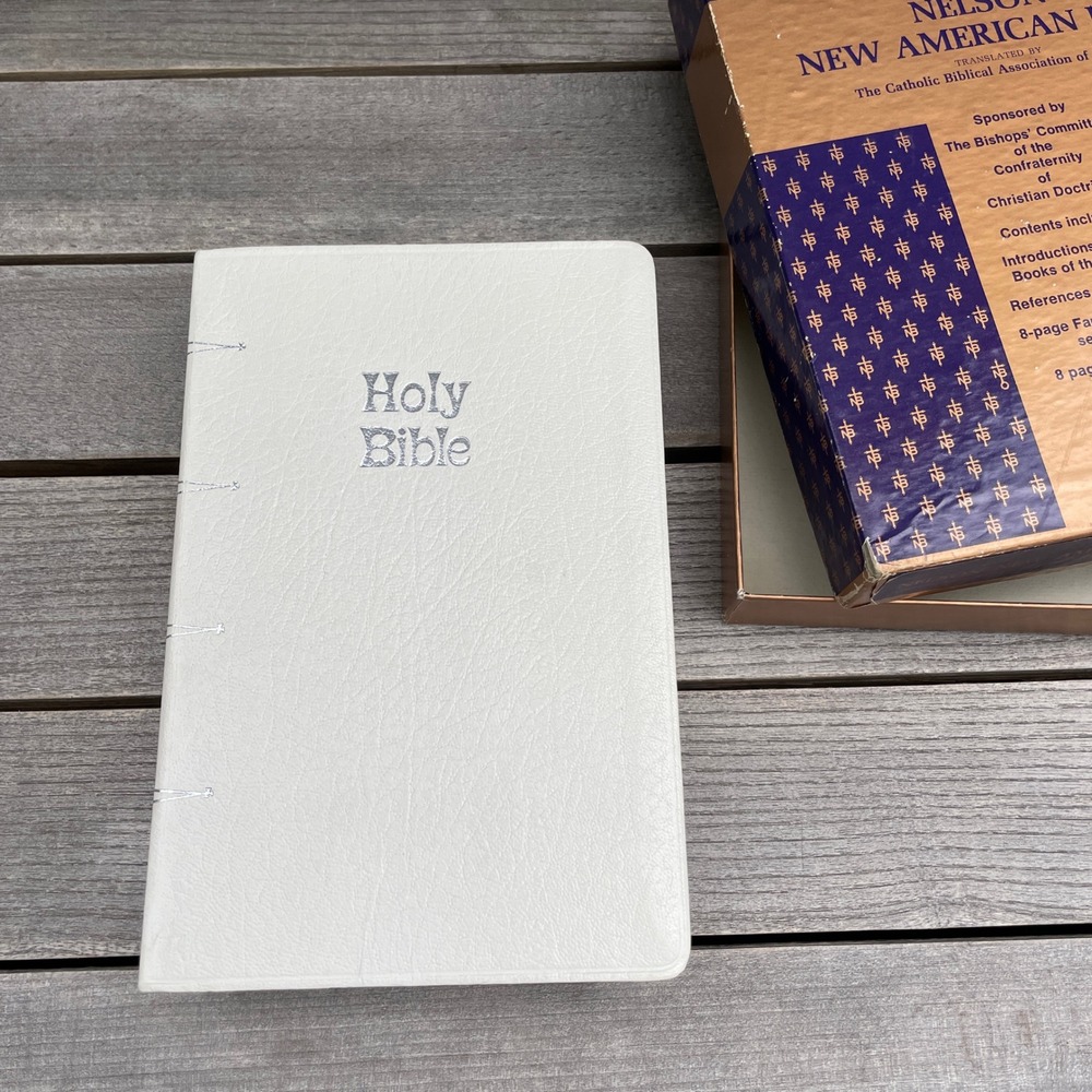 Thomas Nelson New American Bible 1971 White Catholic NAB 9033 Silver Edges Boxed
